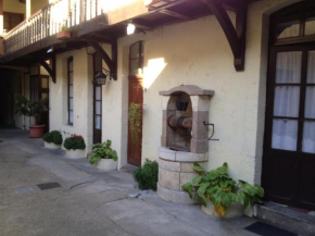 Гостиница Le Vieux Relais  Кон-Кур-Сюр-Луар